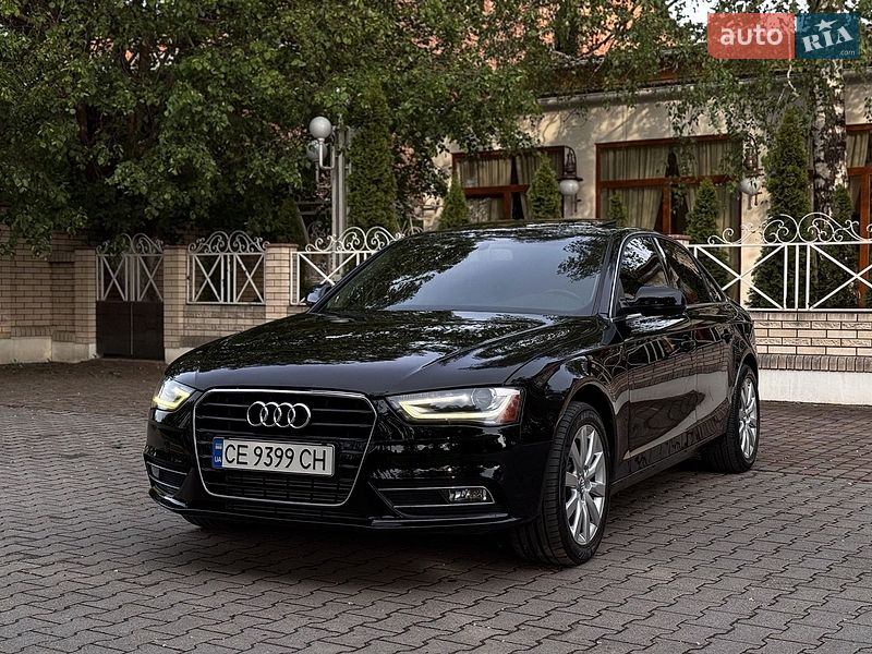 Седан Audi A4 2013 в Чернівцях