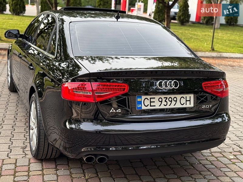 Седан Audi A4 2013 в Чернівцях