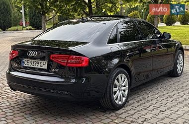 Седан Audi A4 2013 в Чернівцях