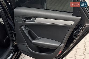 Седан Audi A4 2013 в Чернівцях