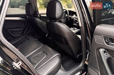 Седан Audi A4 2013 в Чернівцях
