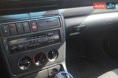 Седан Audi A4 1996 в Рівному