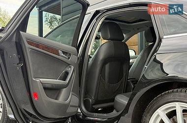 Седан Audi A4 2014 в Рівному