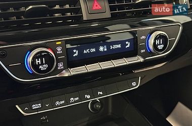 Седан Audi A4 2021 в Львове