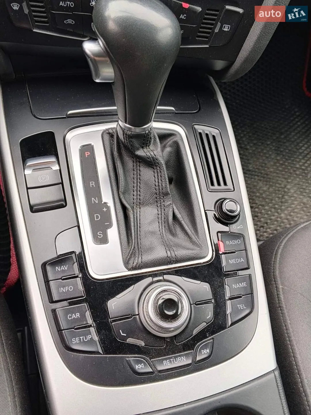 2011 Audi A4 - мініатюра 8