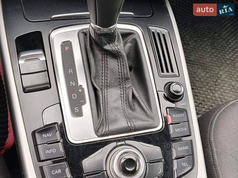 Универсал Audi A4 2011 в Звягеле