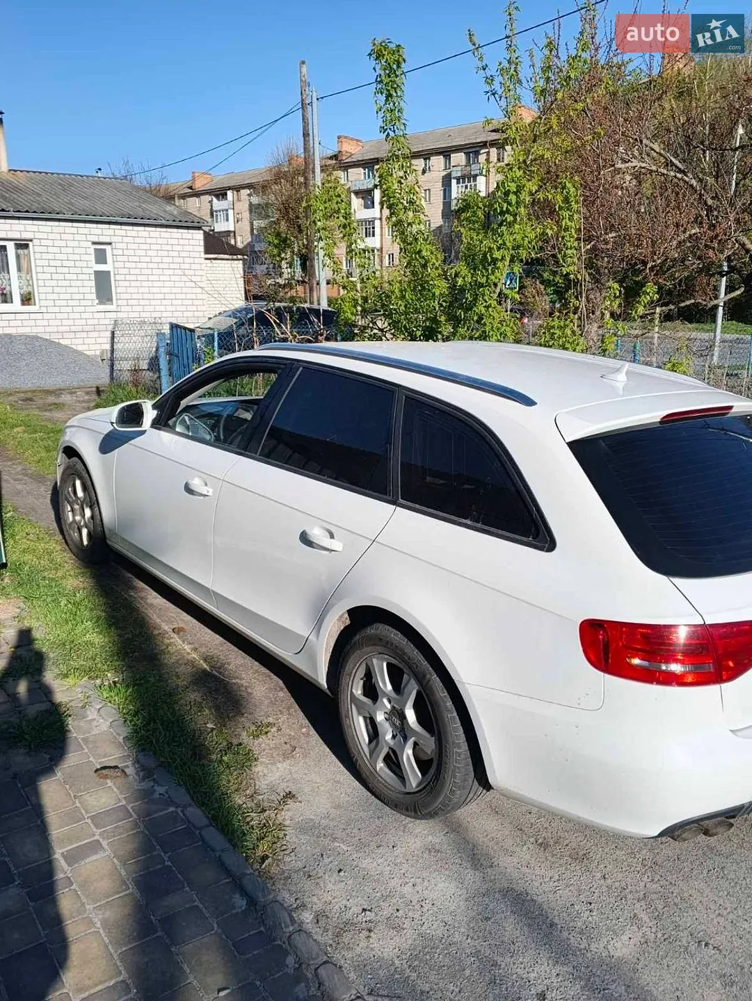 2011 Audi A4 - мініатюра 4