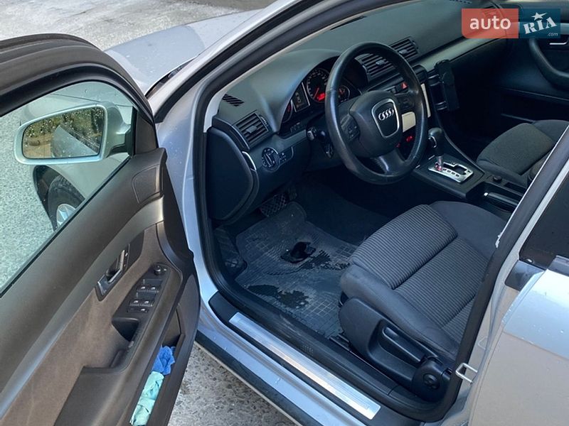 Універсал Audi A4 2005 в Івано-Франківську