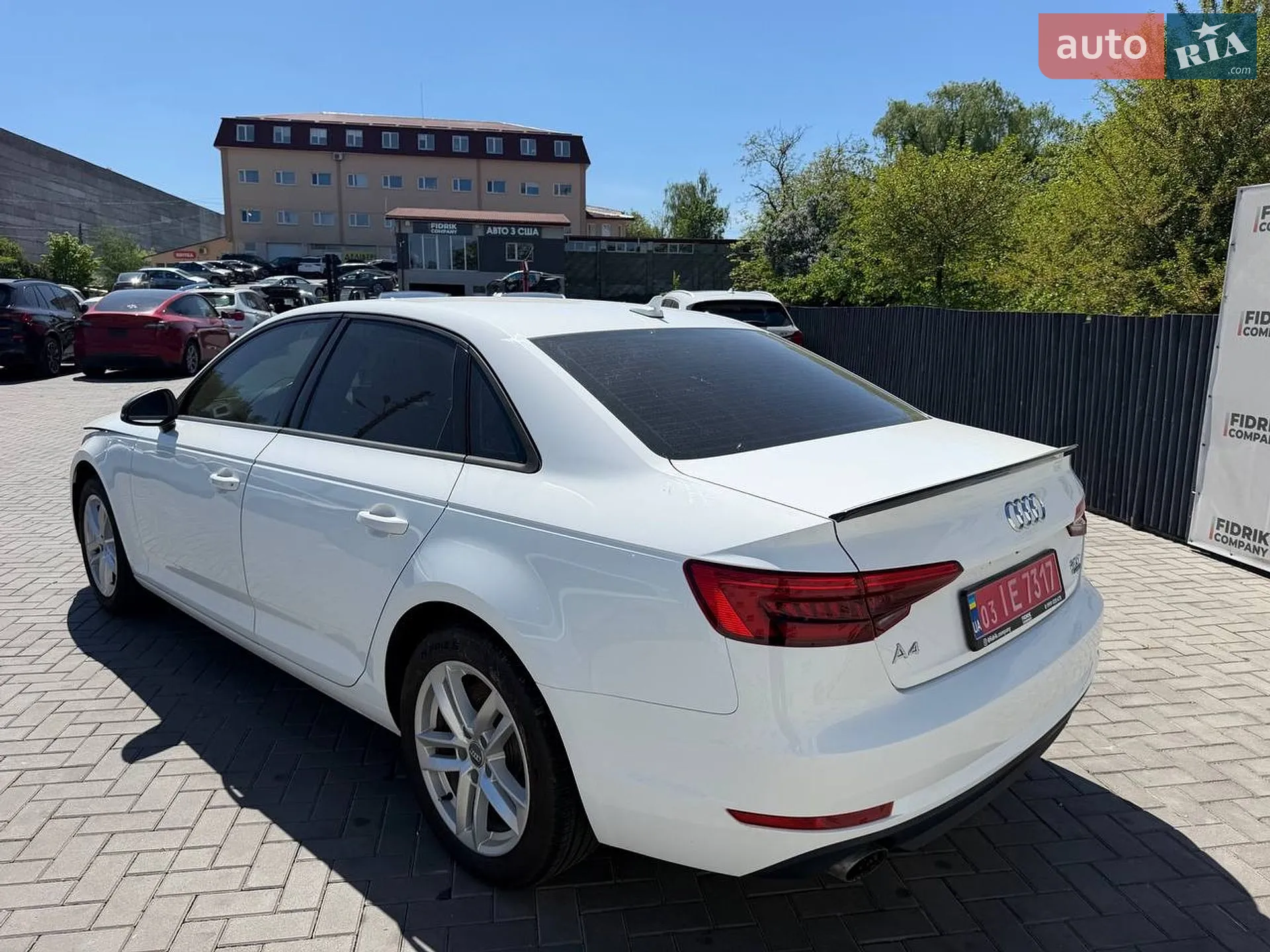 2016 Audi A4 - мініатюра 8
