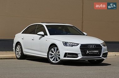 Седан Audi A4 2017 в Киеве