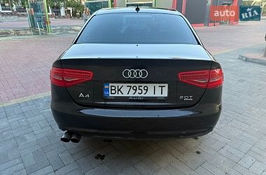 Седан Audi A4 2013 в Ровно