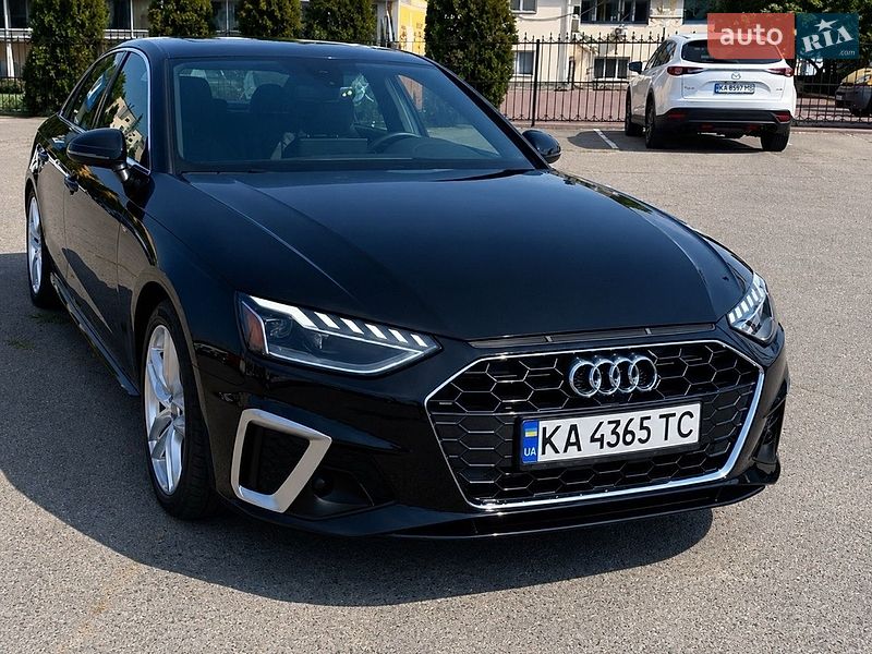 Седан Audi A4 2023 в Києві