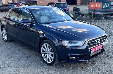 Седан Audi A4 2012 в Луцке