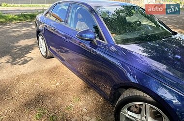 Седан Audi A4 2016 в Коломые