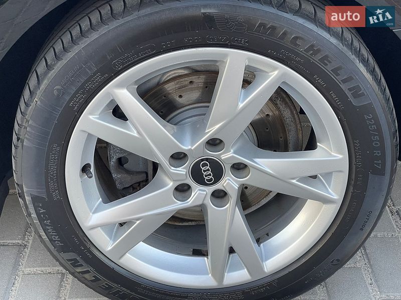 Універсал Audi A4 2016 в Києві