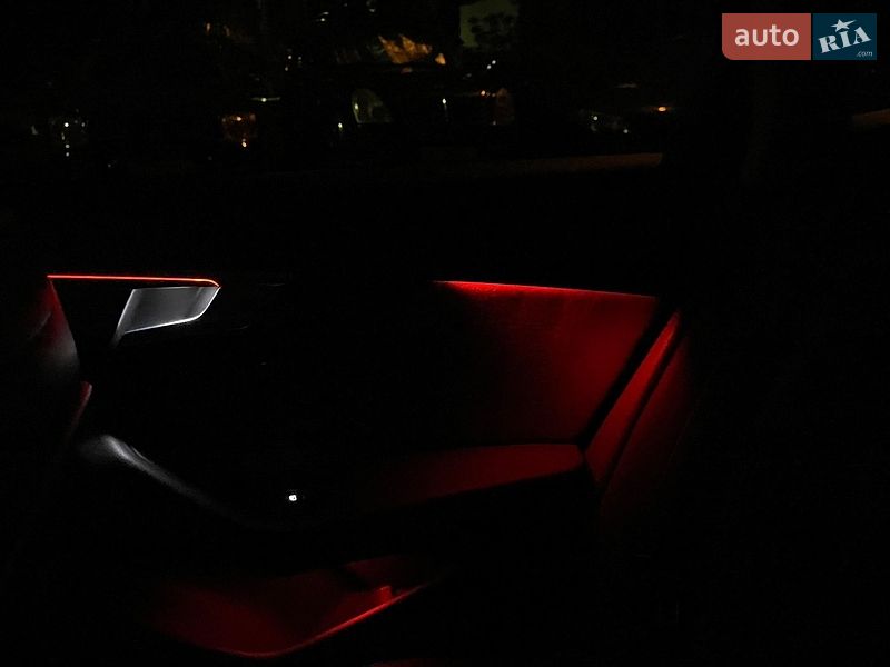 Універсал Audi A4 2016 в Києві
