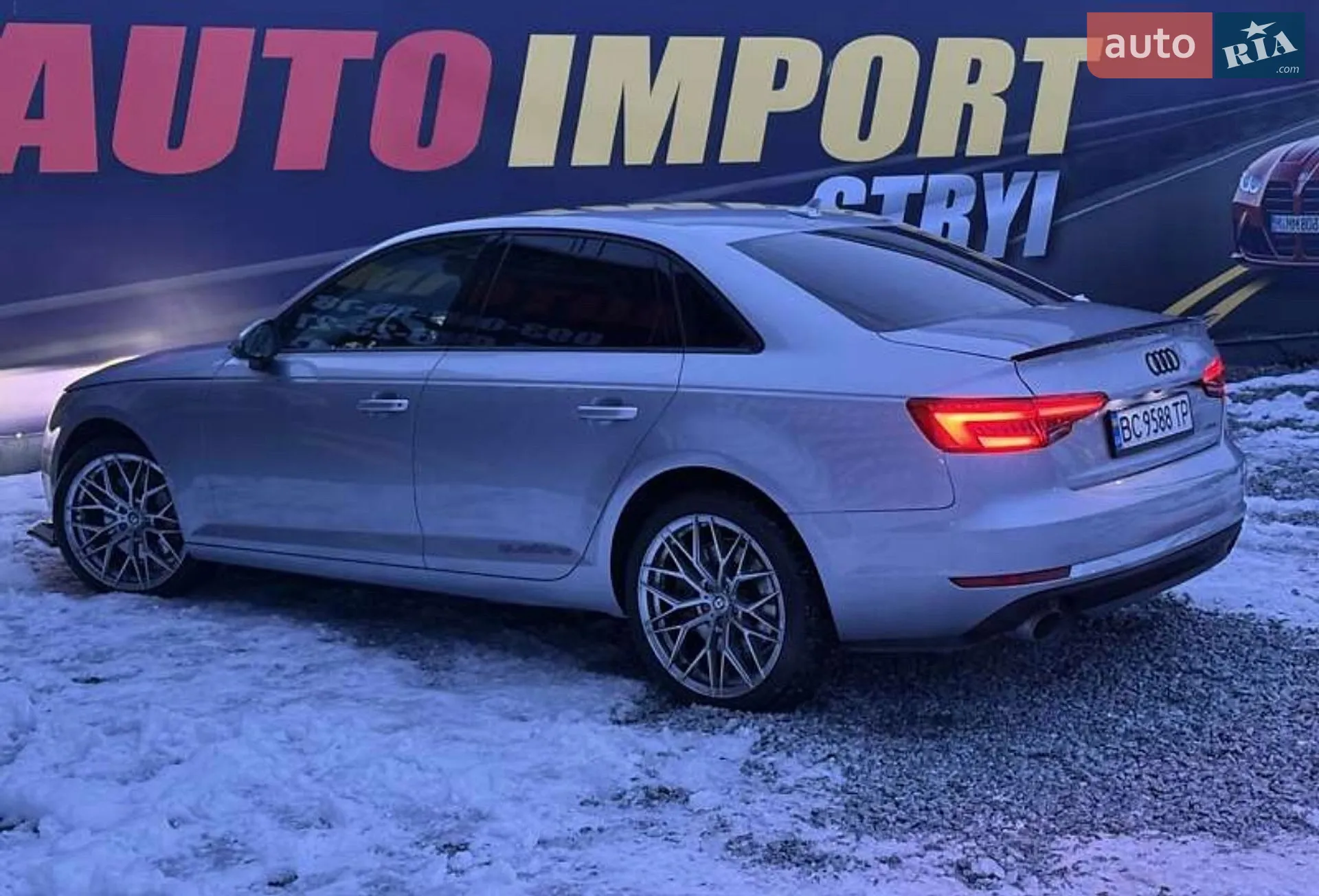 2016 Audi A4 - мініатюра 9