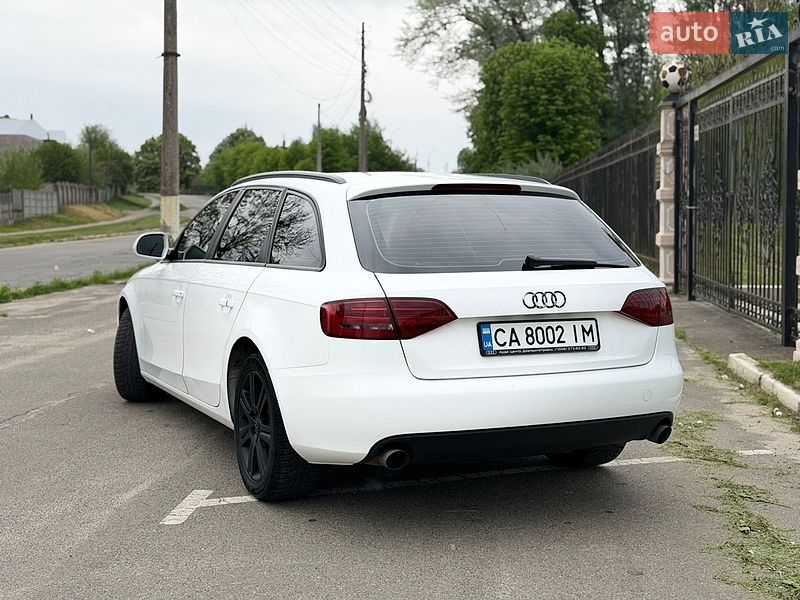 Універсал Audi A4 2009 в Макарові