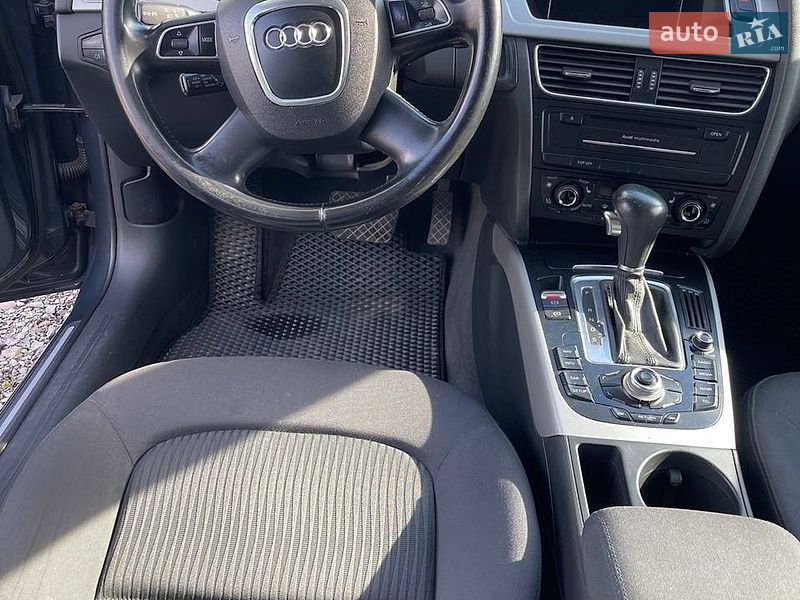 Универсал Audi A4 2010 в Ужгороде