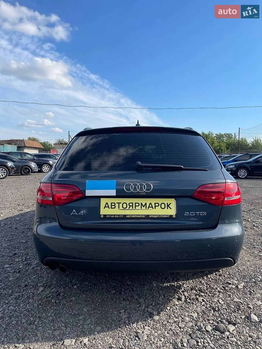 2010 Audi A4 - мініатюра 13