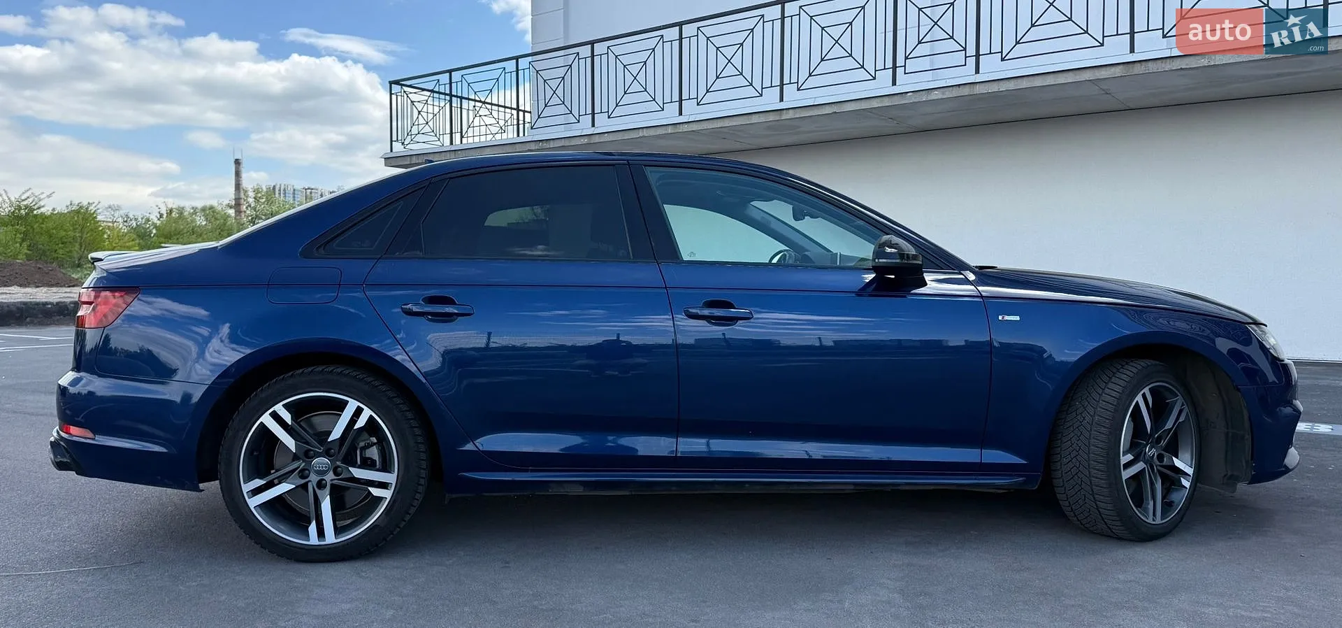 2017 Audi A4 - мініатюра 8