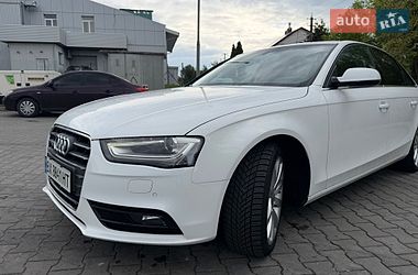 Седан Audi A4 2015 в Хмельницком