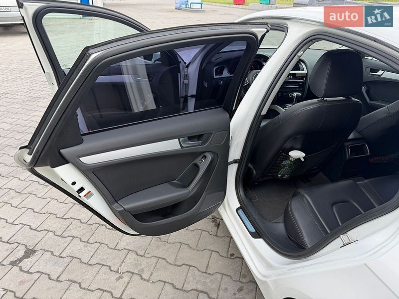 Седан Audi A4 2015 в Хмельницком