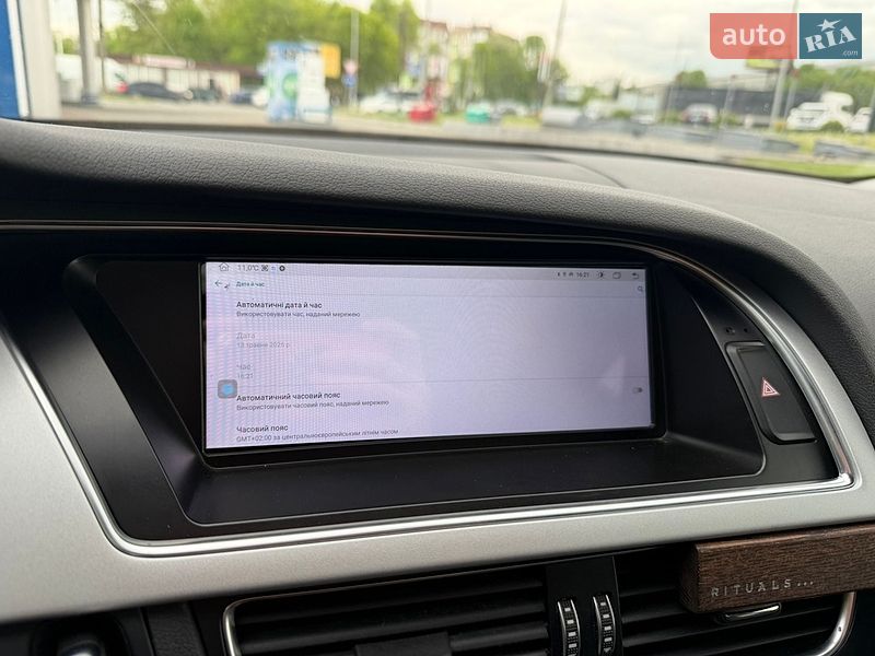 Седан Audi A4 2015 в Хмельницком