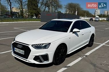 Седан Audi A4 2020 в Одессе
