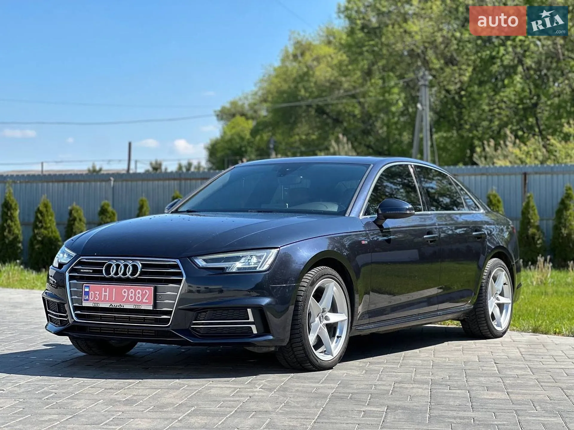 2017 Audi A4 - мініатюра 3