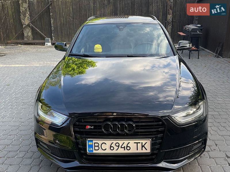 Универсал Audi A4 2012 в Львове