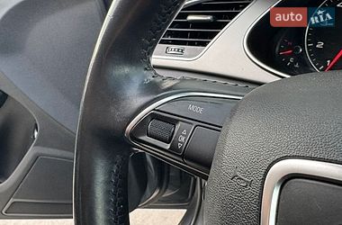 Седан Audi A4 2014 в Львове