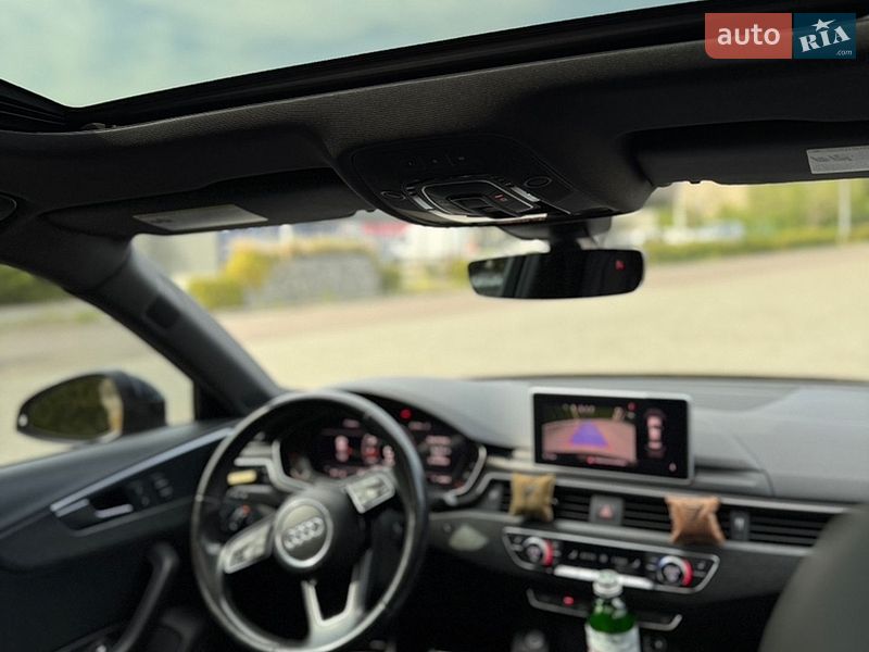 Седан Audi A4 2016 в Іршаві
