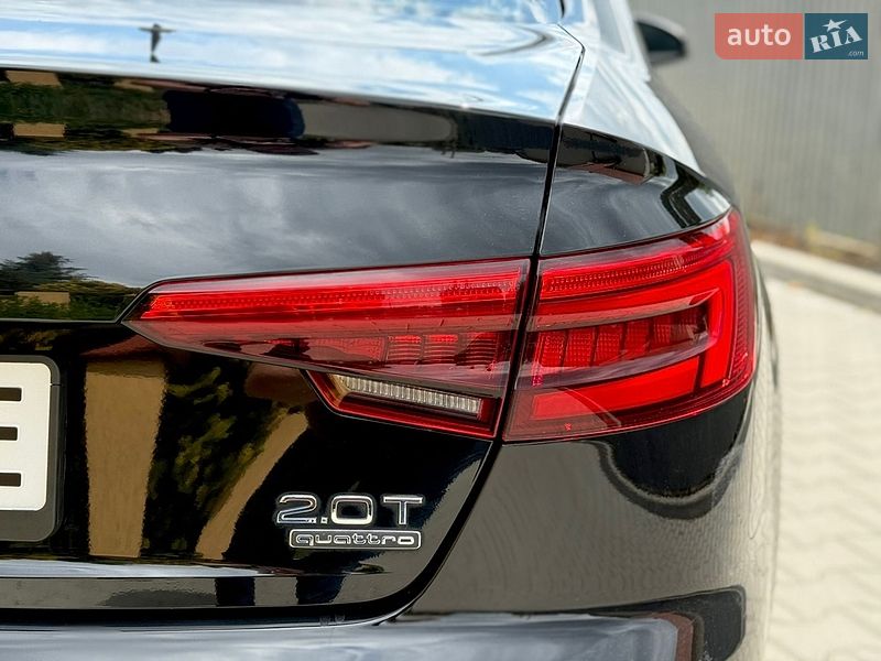 Седан Audi A4 2016 в Ужгороде