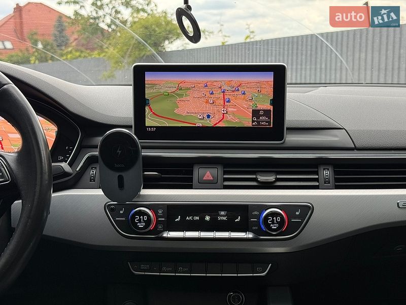 Седан Audi A4 2016 в Ужгороде