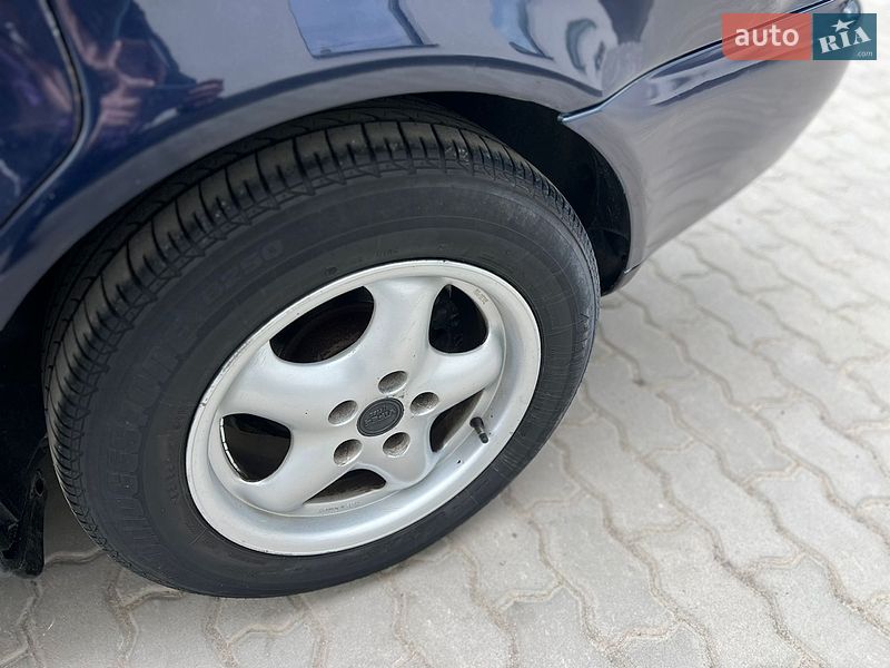 Седан Audi A4 1997 в Львове