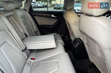 Седан Audi A4 2015 в Запоріжжі
