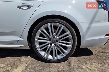 Седан Audi A4 2016 в Києві