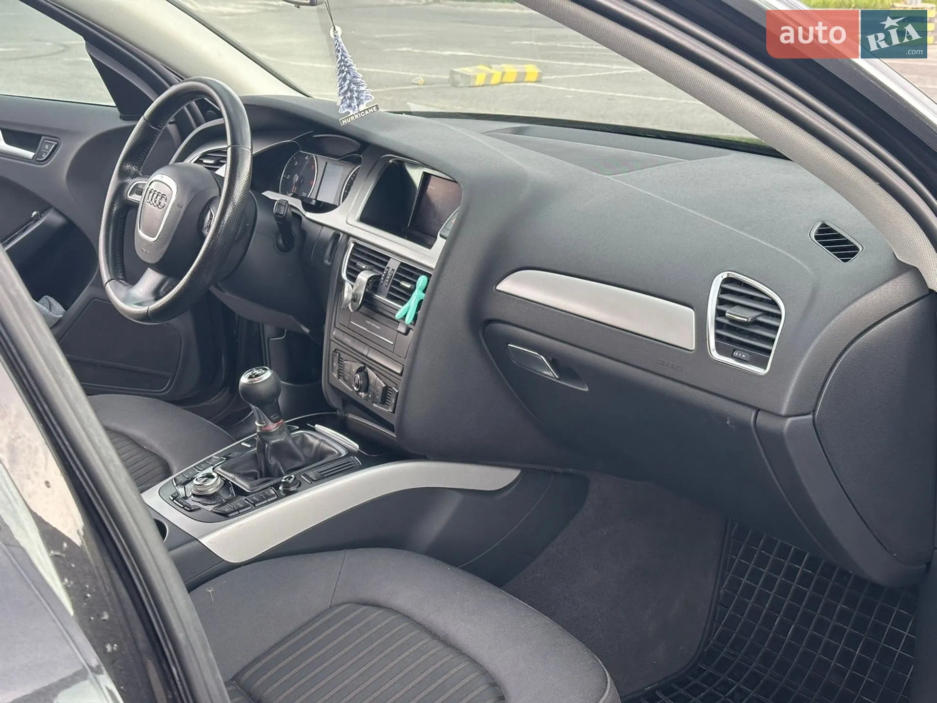 2010 Audi A4 - мініатюра 14