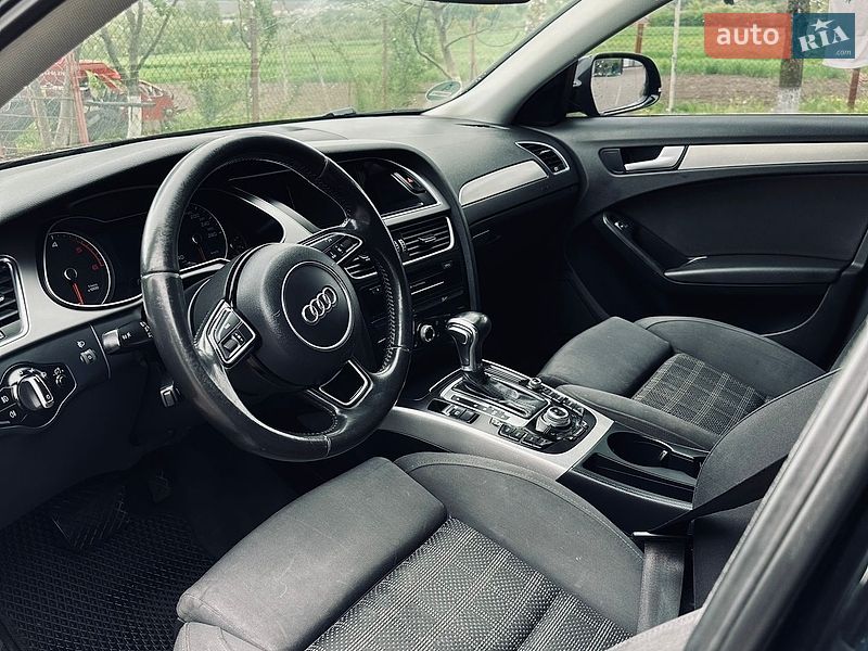 Седан Audi A4 2013 в Тернополе