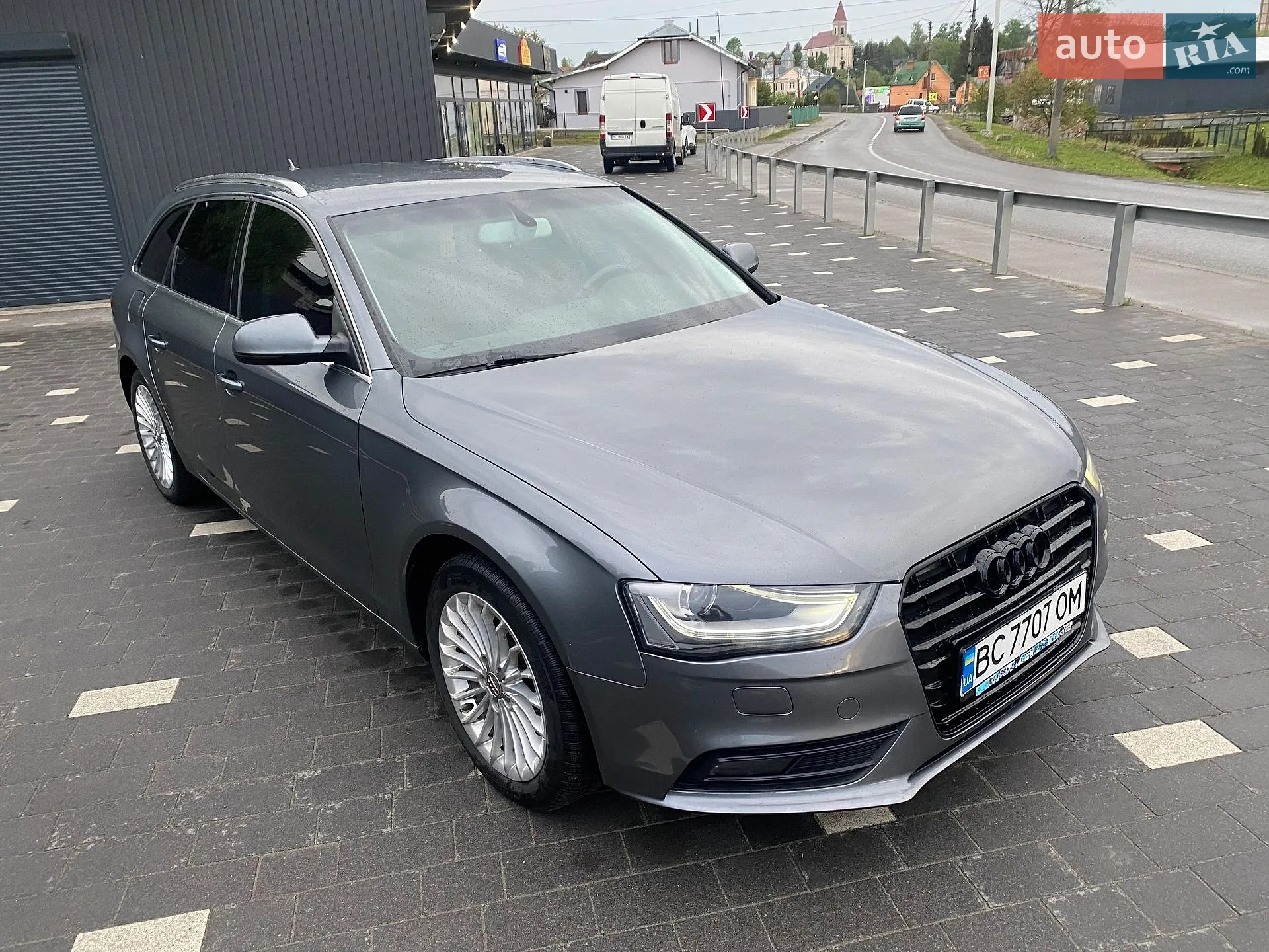 2013 Audi A4 - мініатюра 10
