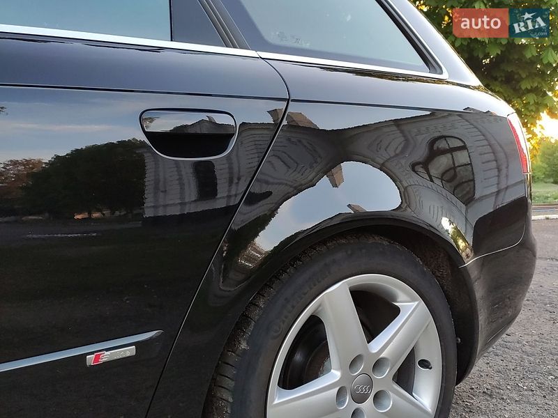 Универсал Audi A4 2005 в Хороле