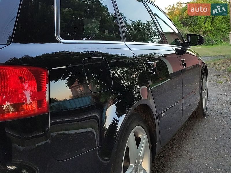 Универсал Audi A4 2005 в Хороле