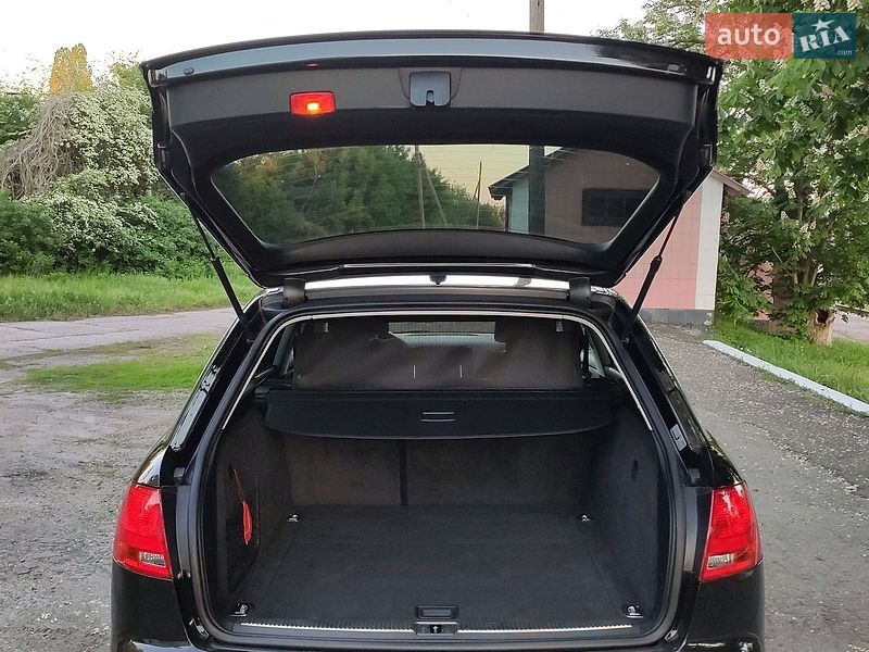 Универсал Audi A4 2005 в Хороле