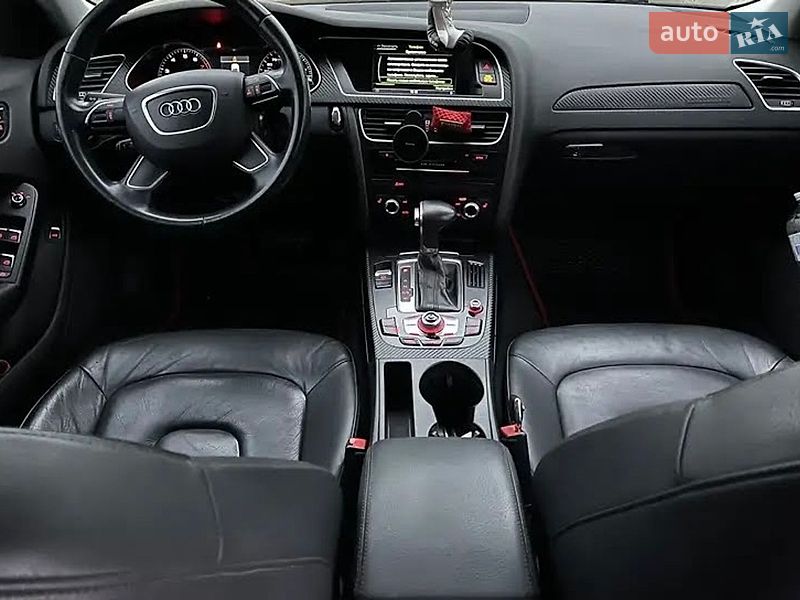 Седан Audi A4 2014 в Лозовой