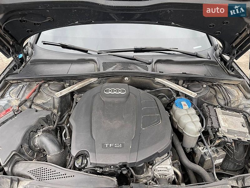 Седан Audi A4 2016 в Харькове