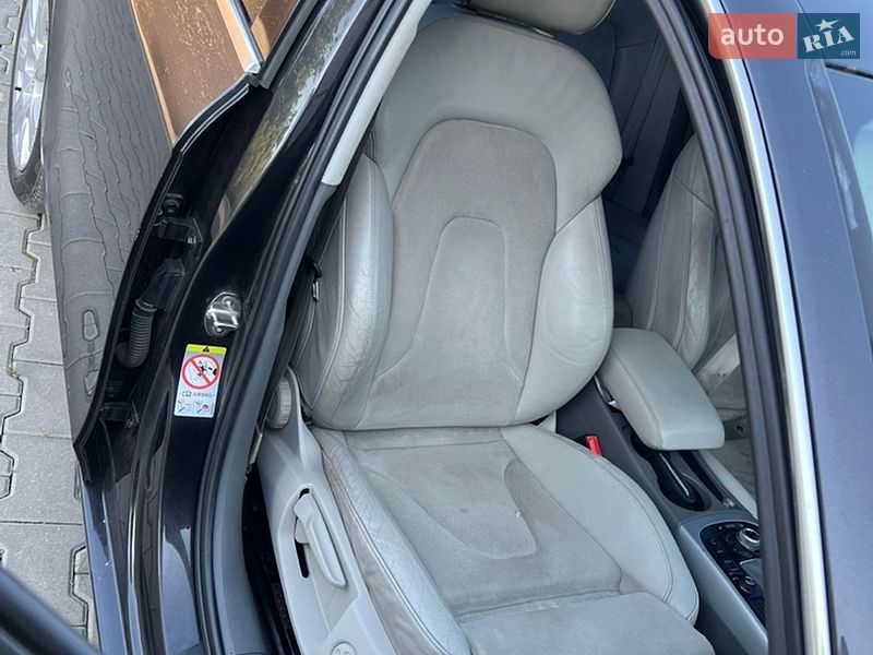 Седан Audi A4 2011 в Сторожинці