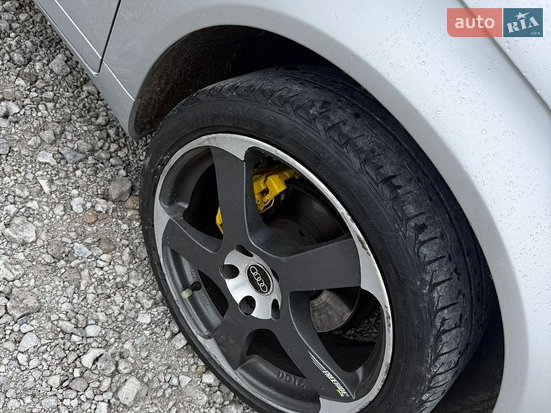 Універсал Audi A4 2005 в Кам'янському