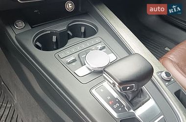 Седан Audi A4 2018 в Сумах
