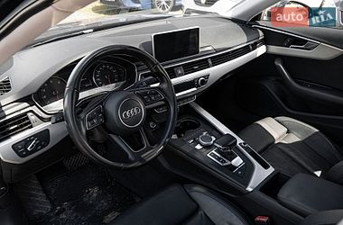 Седан Audi A4 2016 в Львове
